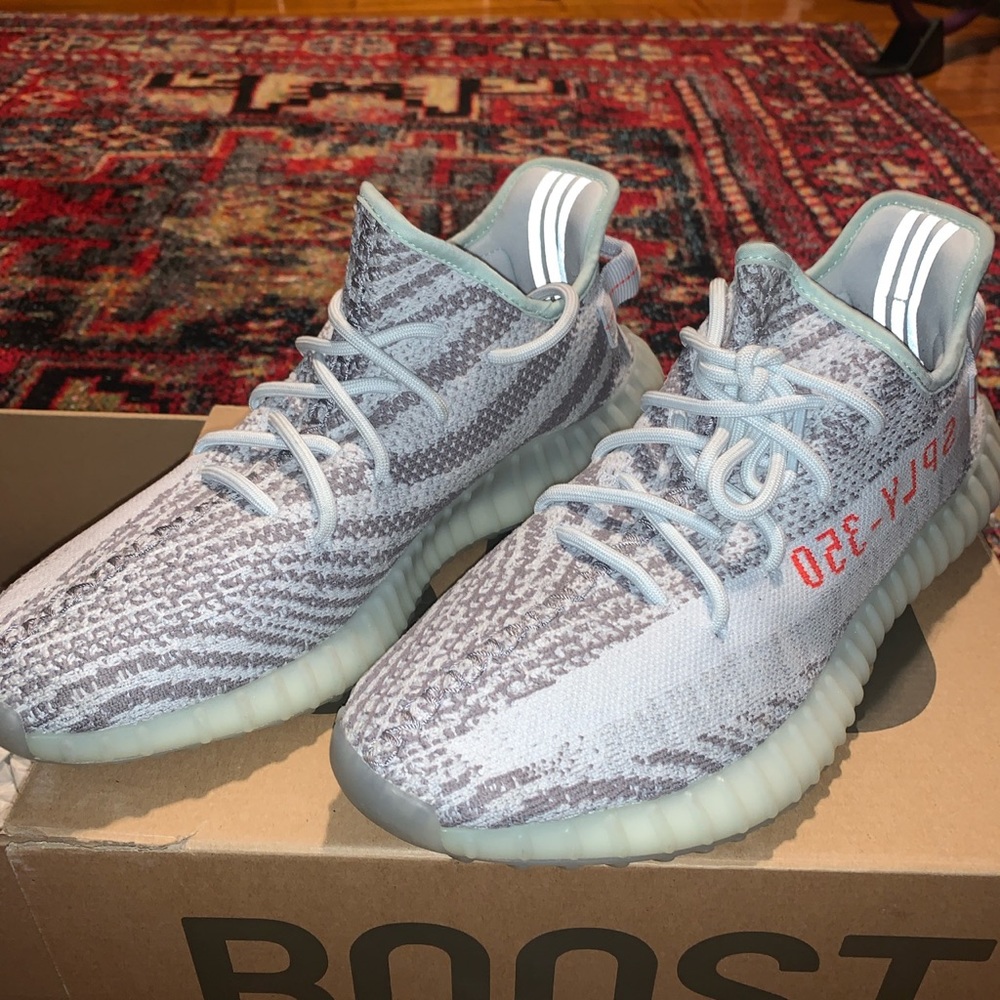 COPY - Yeezy 350 V2 boost Blue tint ✅✅